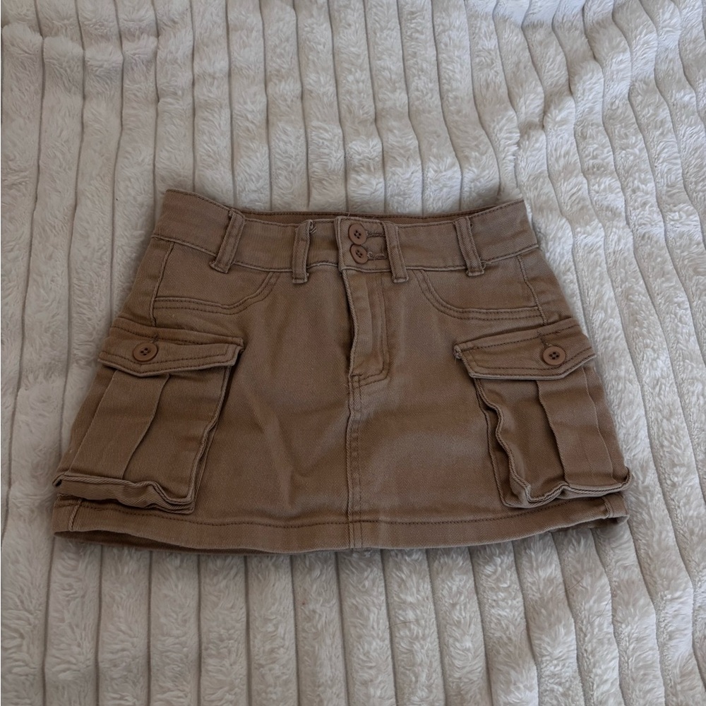 SHEIN Beige Buttoned Skirt